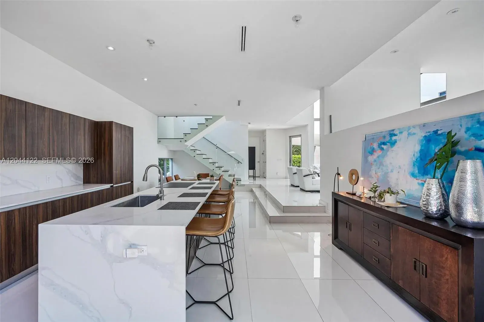 200 SW 32nd Rd, Miami FL 33129