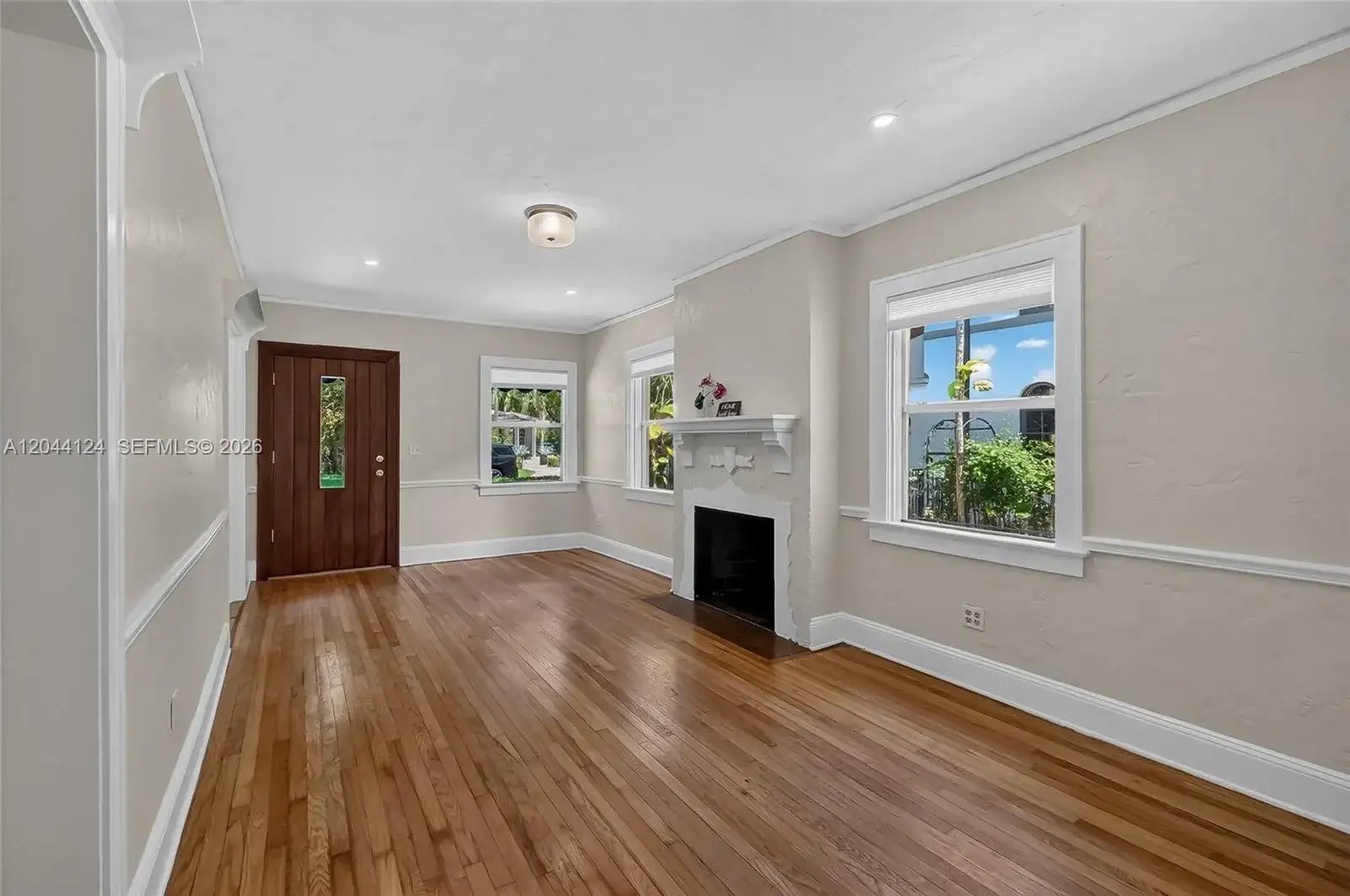 1107 Pizarro St, Coral Gables FL 33134 photo 4