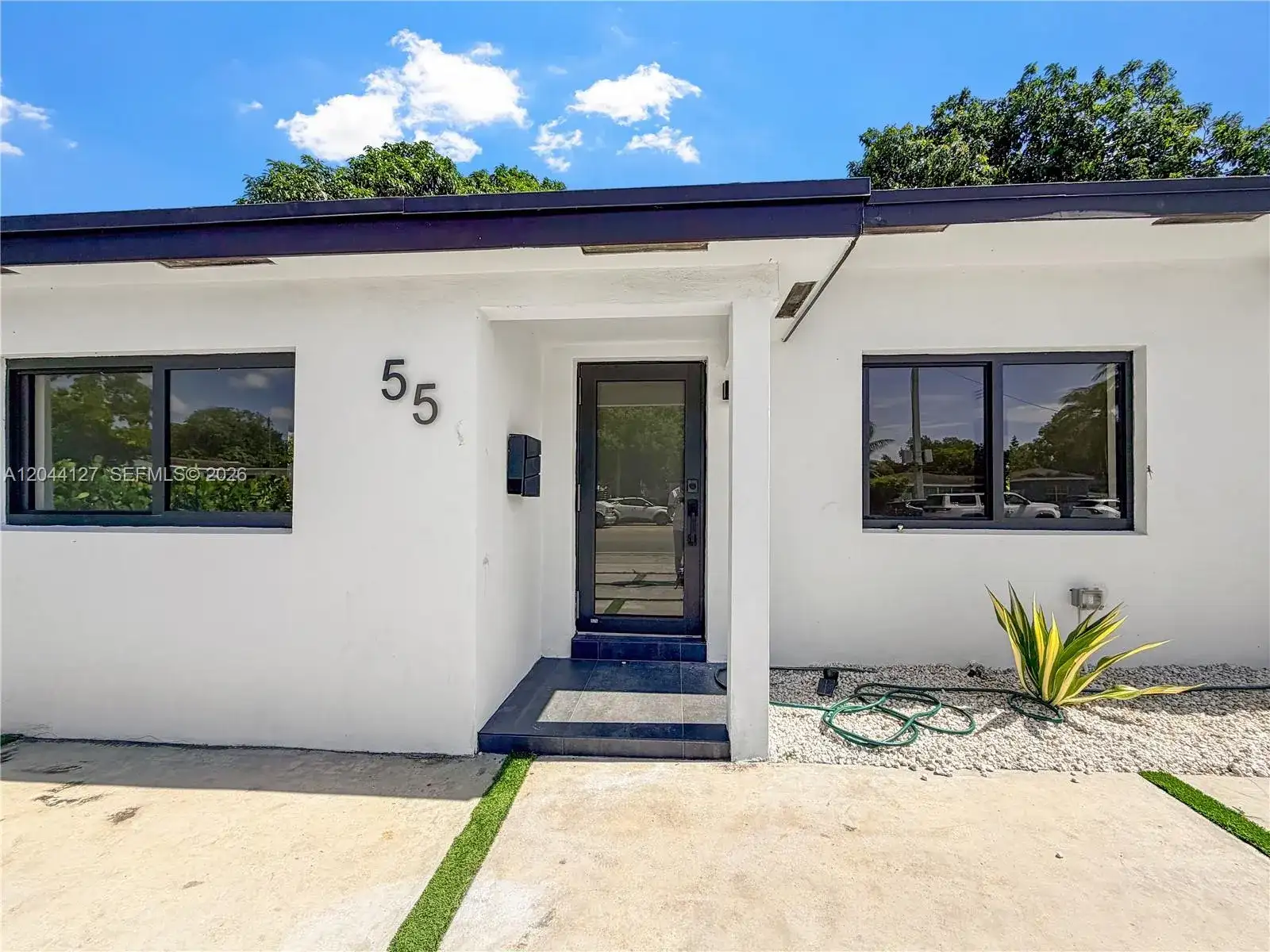 55 NW 125th St, North Miami FL 33168 photo 3