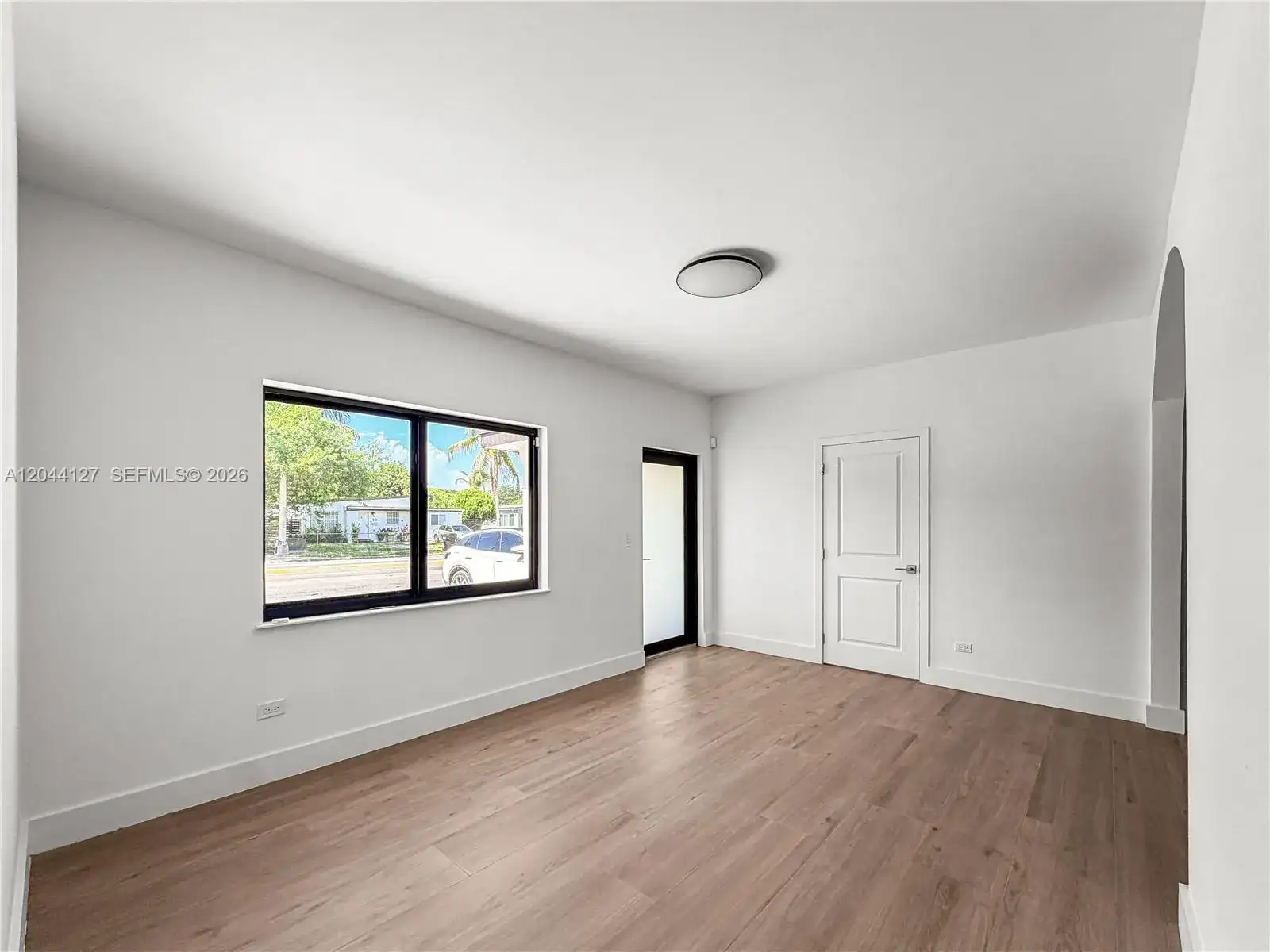 55 NW 125th St, North Miami FL 33168 photo 5