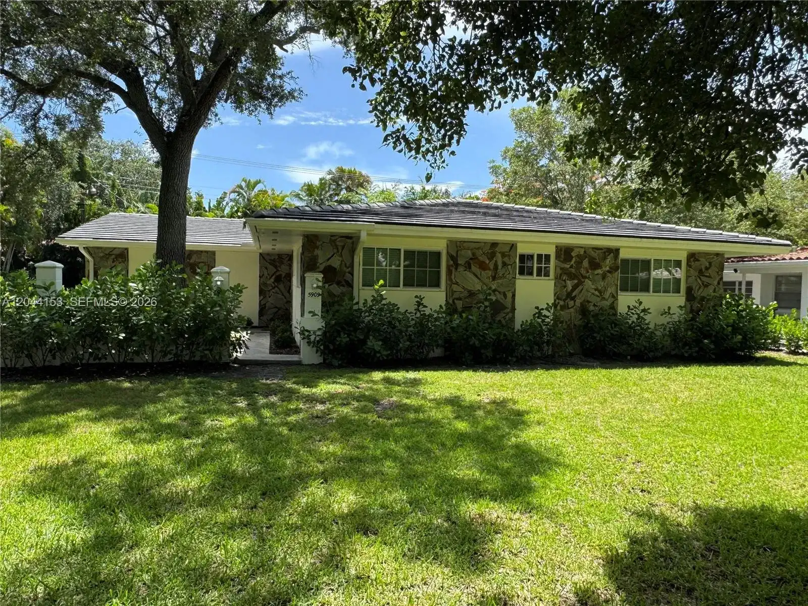 5907 Turin St # 5909, Coral Gables FL 33146