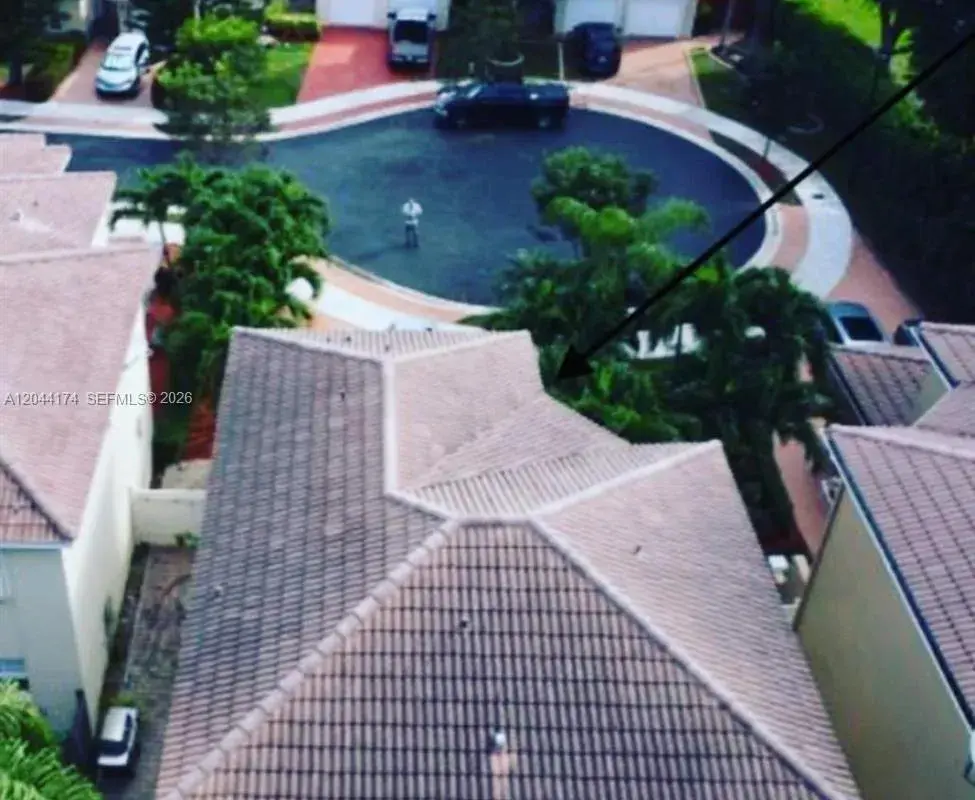 4318 NW 113th Pl, Doral FL 33178