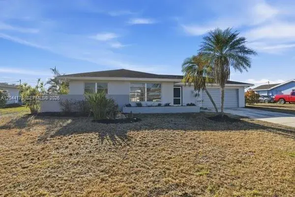 312 Hollywood, Lehigh Acres FL 33936