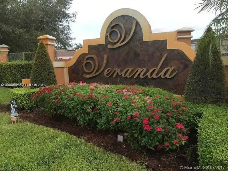 5250 NW 109th Ave # 5, Doral FL 33178