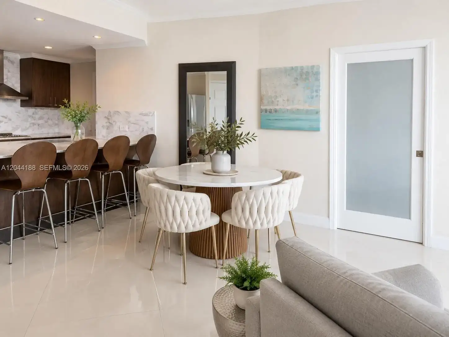 300 S Pointe Dr # 706, Miami Beach FL 33139 photo 4
