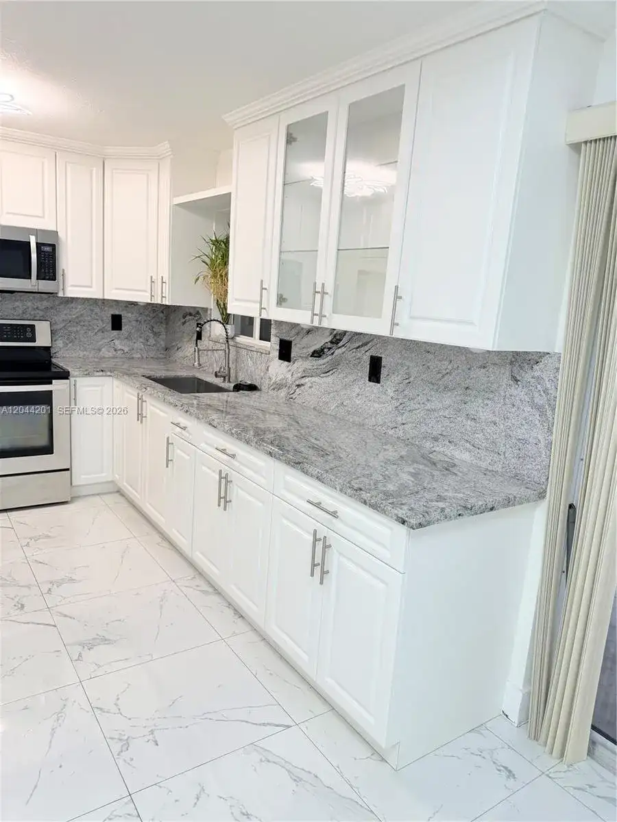 119 SW 6th Ln # 119, Florida City FL 33034 photo 5
