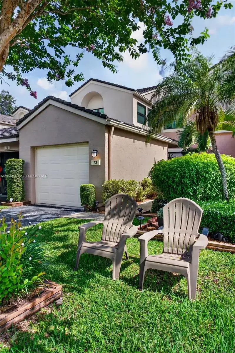 73 NW 98th Ter, Plantation FL 33324 photo 4