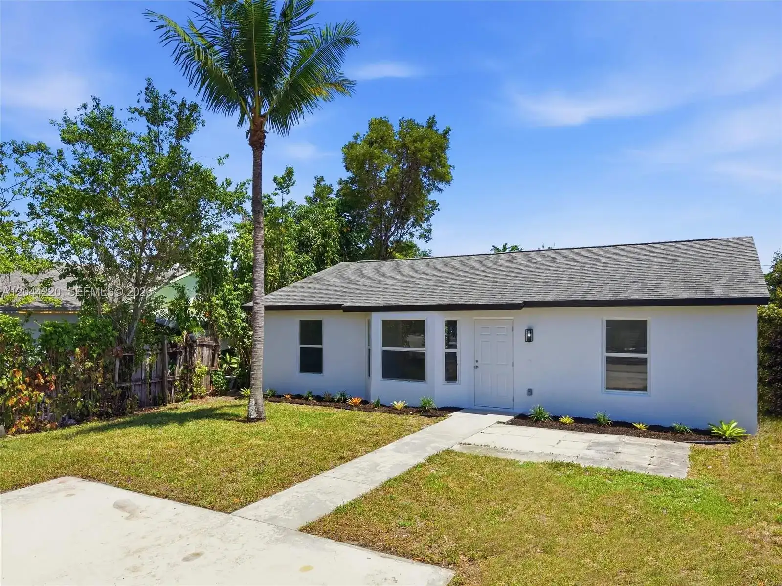 1229 18th Ave N, Lake Worth FL 33460 photo 4