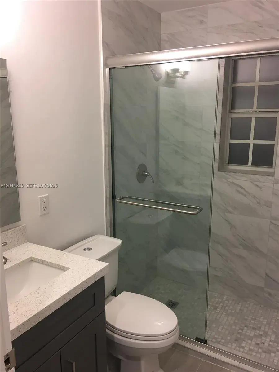 19 Sidonia Ave # 7, Coral Gables FL 33134