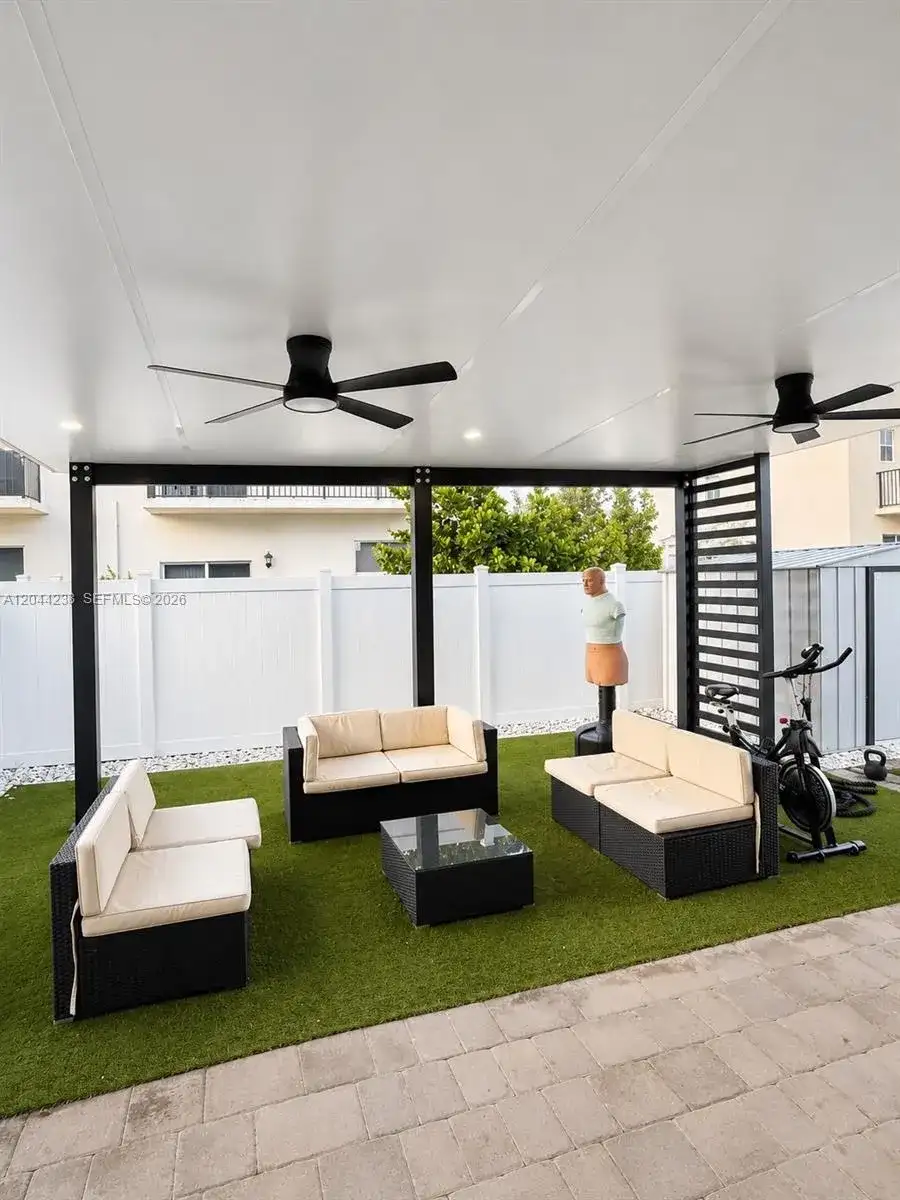 799 SE 19th St, Homestead FL 33034 photo 4