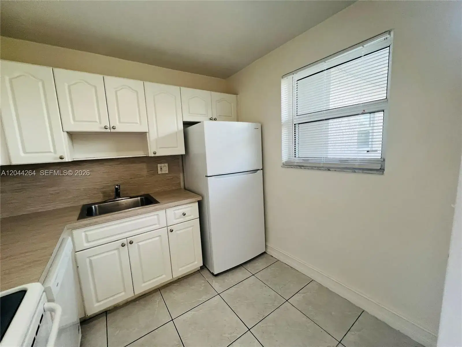 2050 NW 89th Ave # 108, Pembroke Pines FL 33028 photo 2