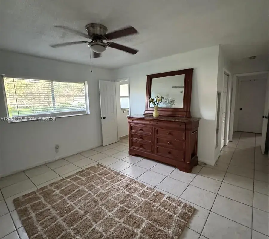3608 NW 104th Ave, Coral Springs FL 33065
