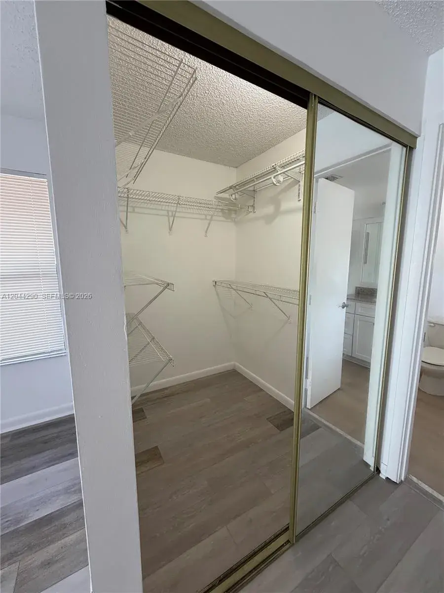1808 Runners Way # 1808, North Lauderdale FL 33068