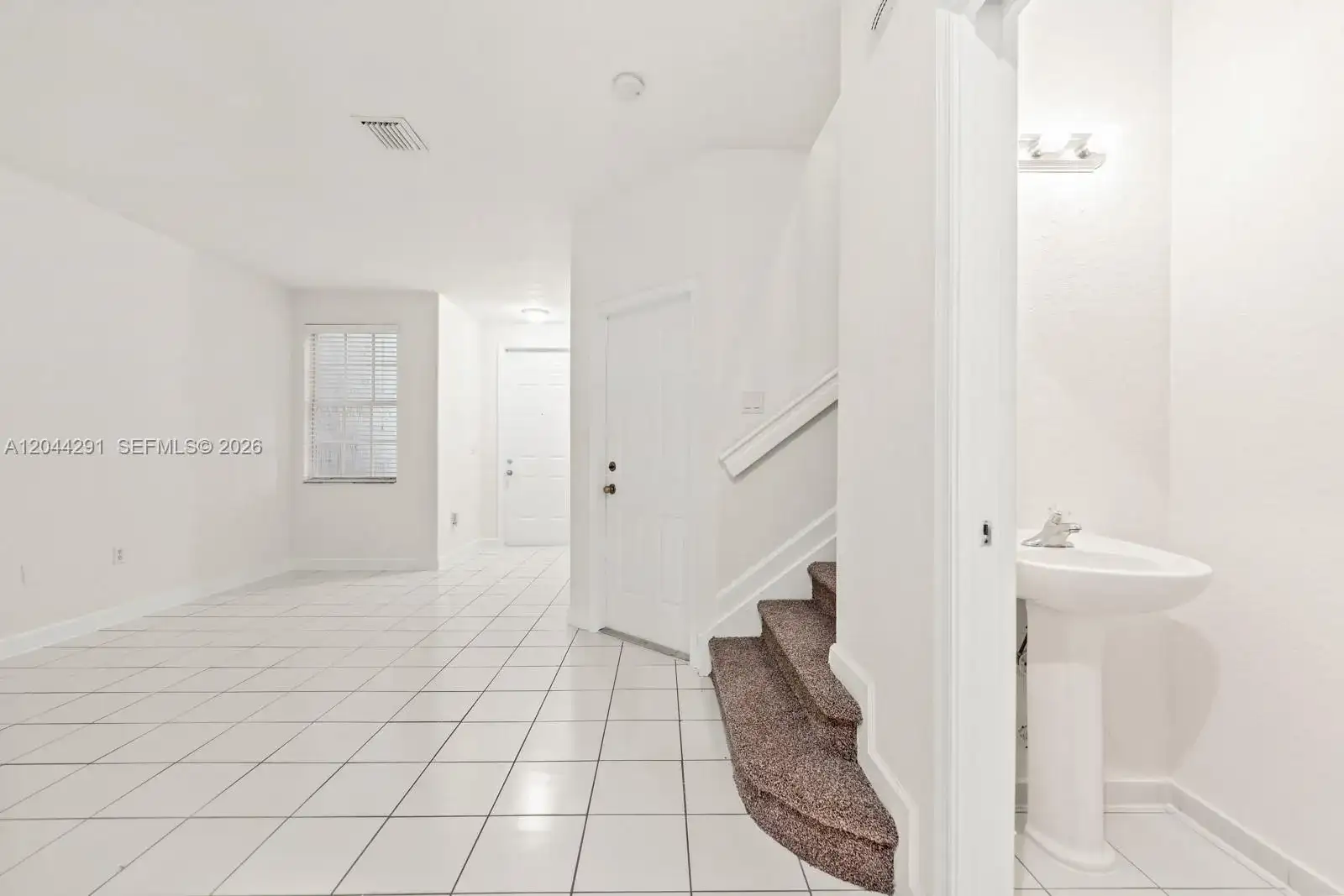 1466 SE 26th Ave, Homestead FL 33035 photo 5
