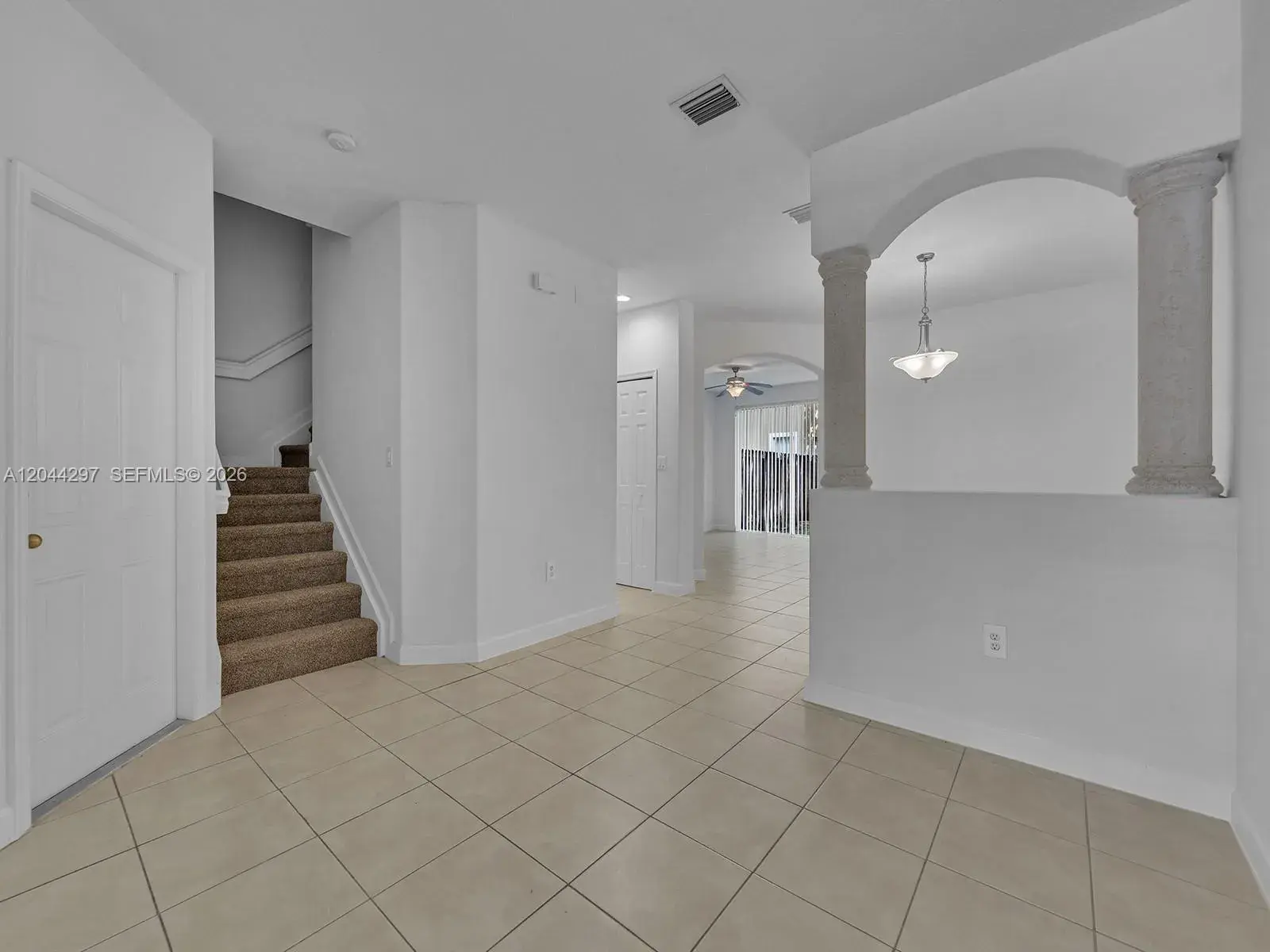 2482 SE 15th Ct, Homestead FL 33035