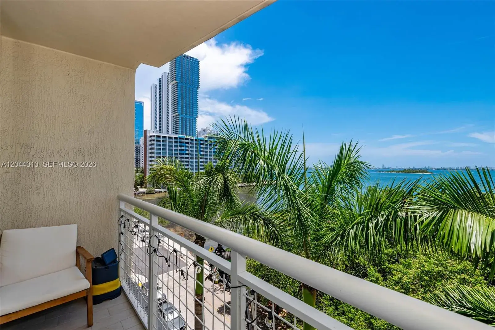 2000 N Bayshore Dr # 516, Miami FL 33137
