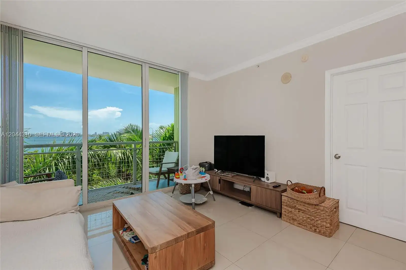 2000 N Bayshore Dr # 516, Miami FL 33137 photo 5