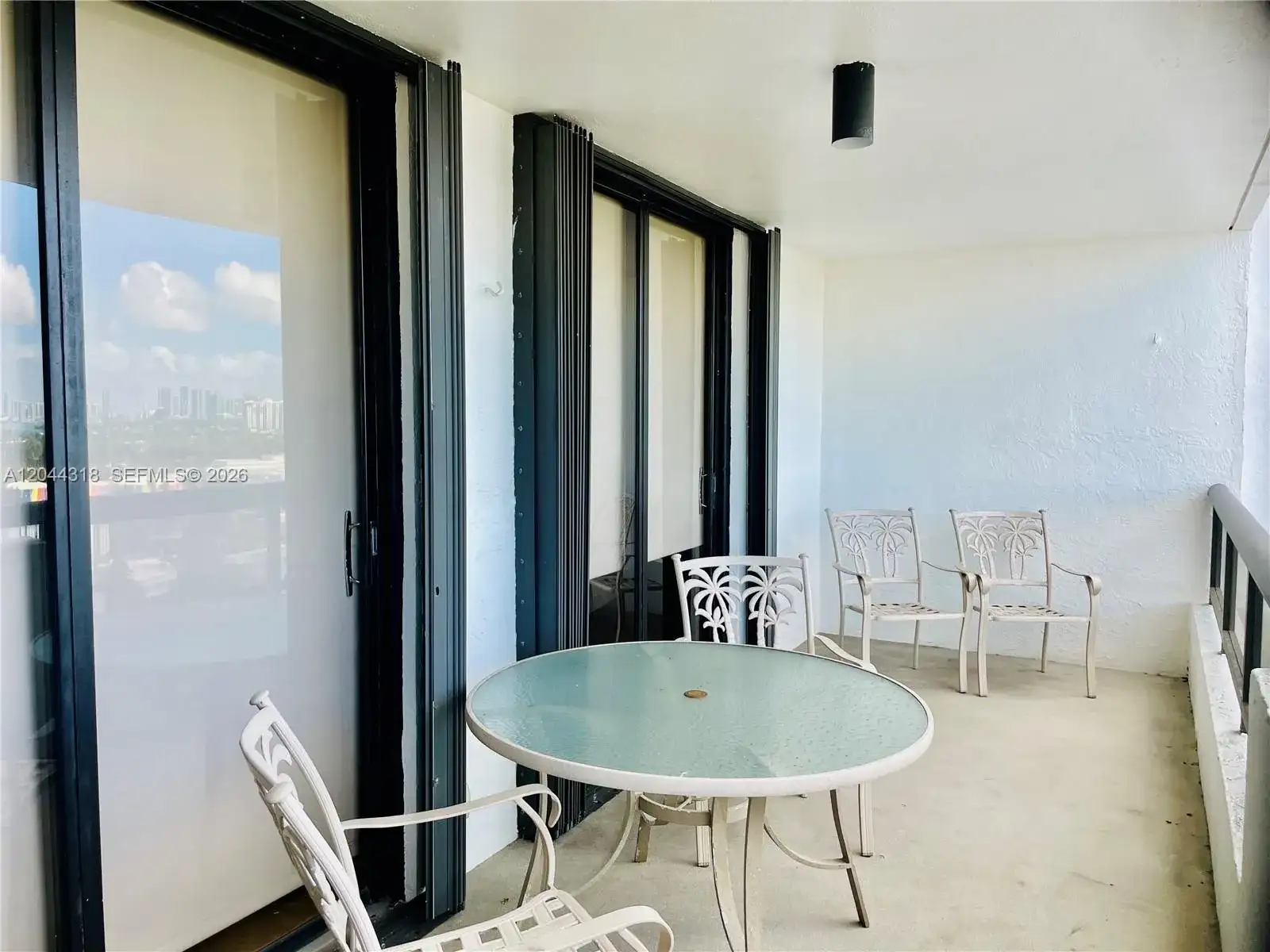 2555 Collins Ave # 2006, Miami Beach FL 33140 photo 2