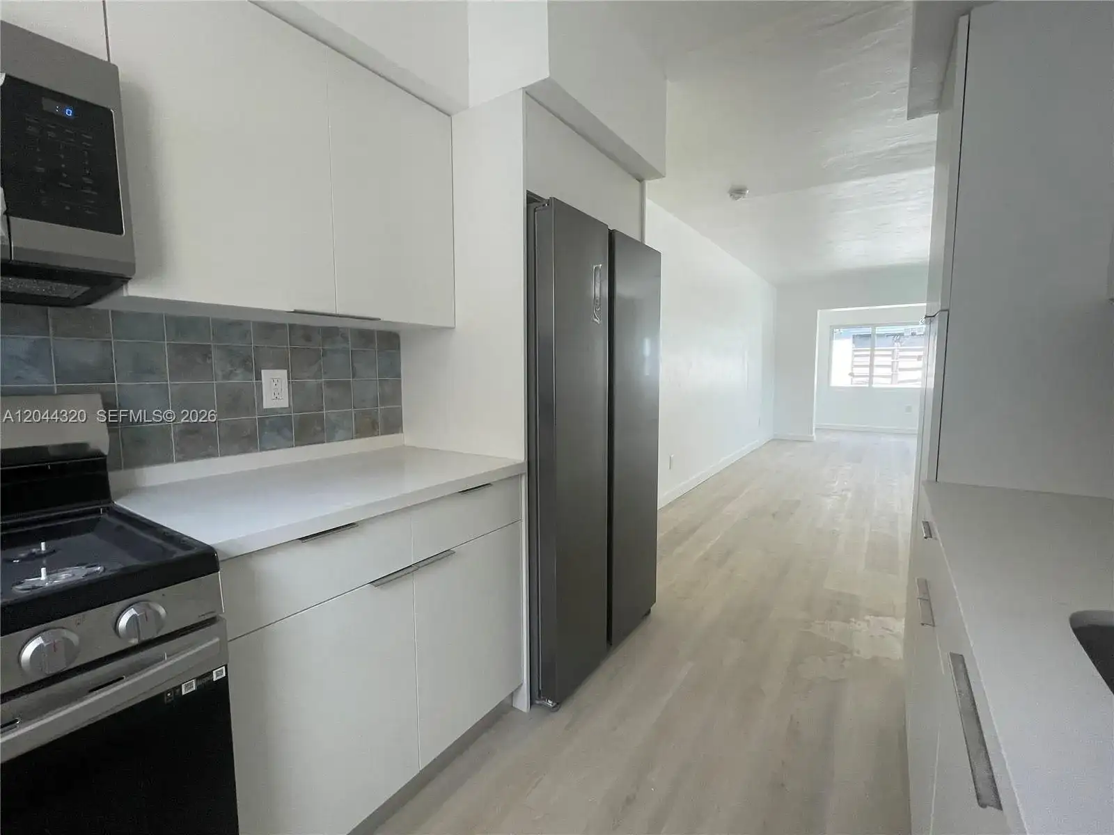2120 Biarritz Dr # 1, Miami Beach FL 33141 photo 3
