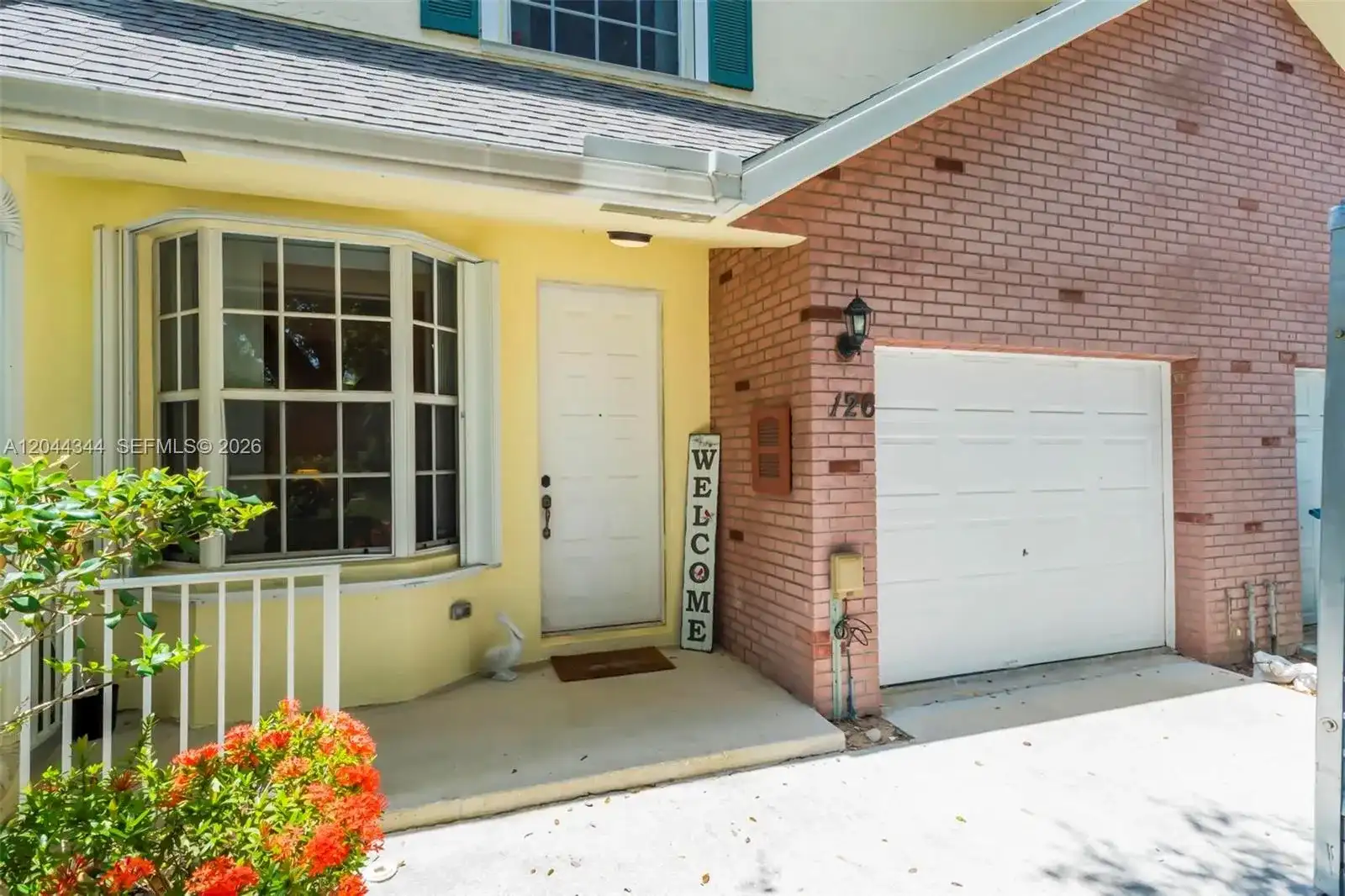 126 Spruce St, Boynton Beach FL 33426