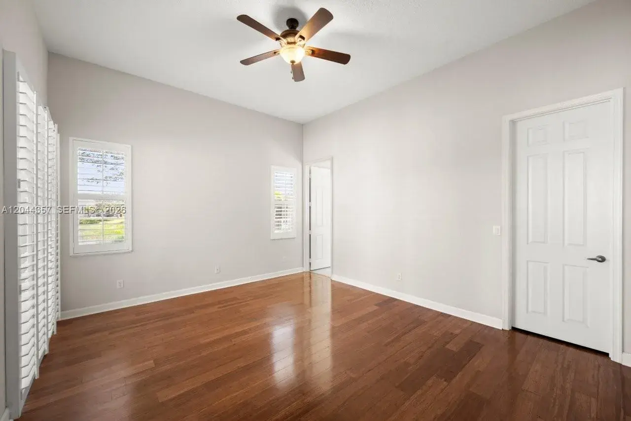 303 NW Somerset Cir, Port St. Lucie FL 34983