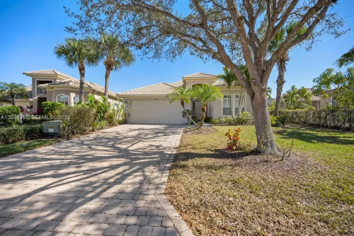 303 NW Somerset Cir, Port St. Lucie FL 34983