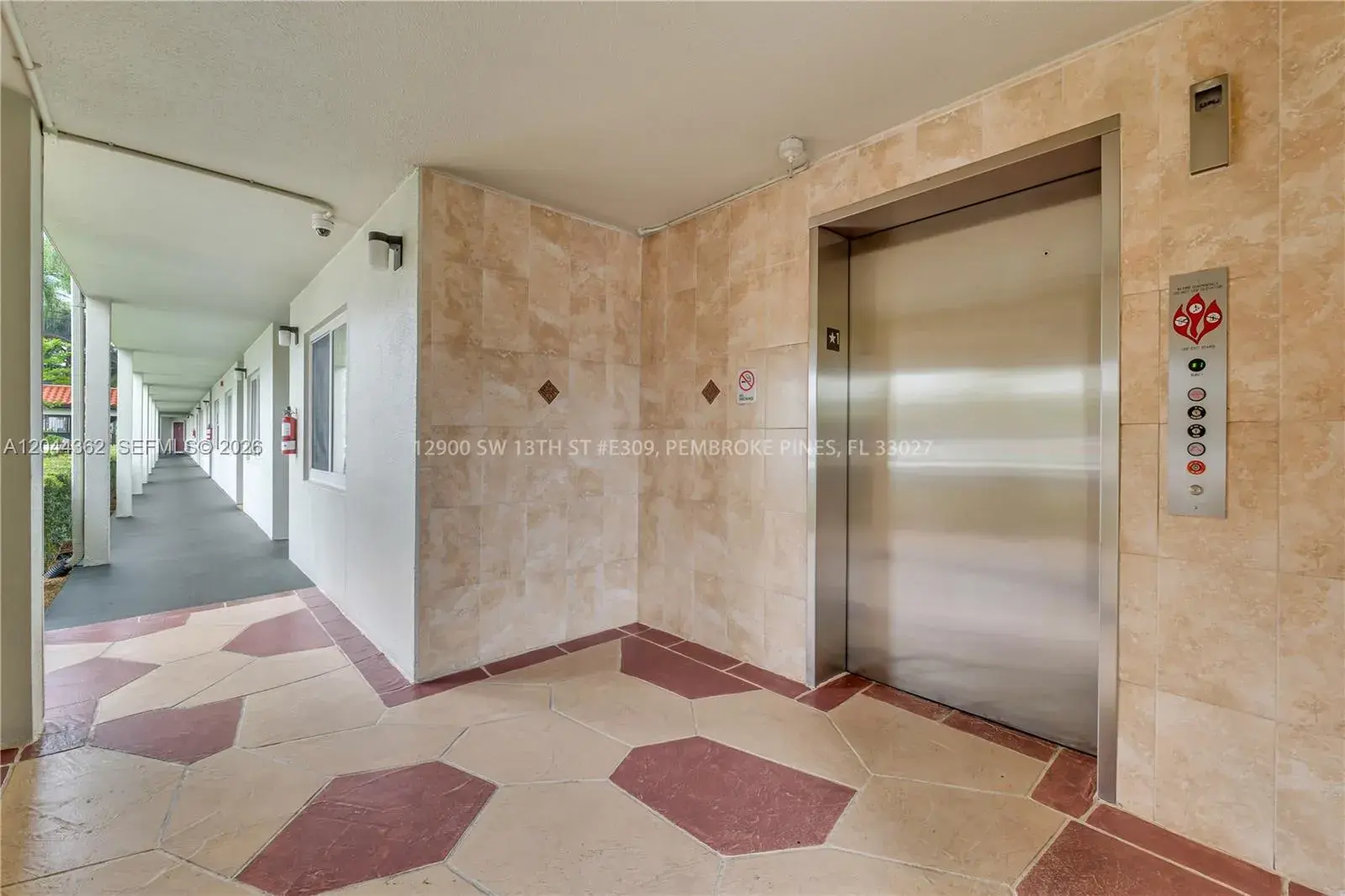 12900 SW 13th St # 309E, Pembroke Pines FL 33027