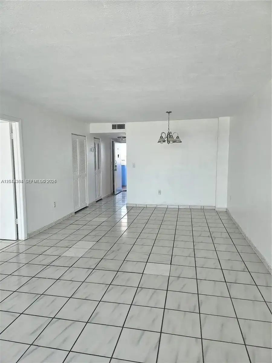 8340 Harding Ave # 504, Miami Beach FL 33141 photo 3