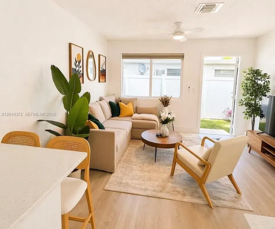 5712 Mayo St # 1, Hollywood FL 33023