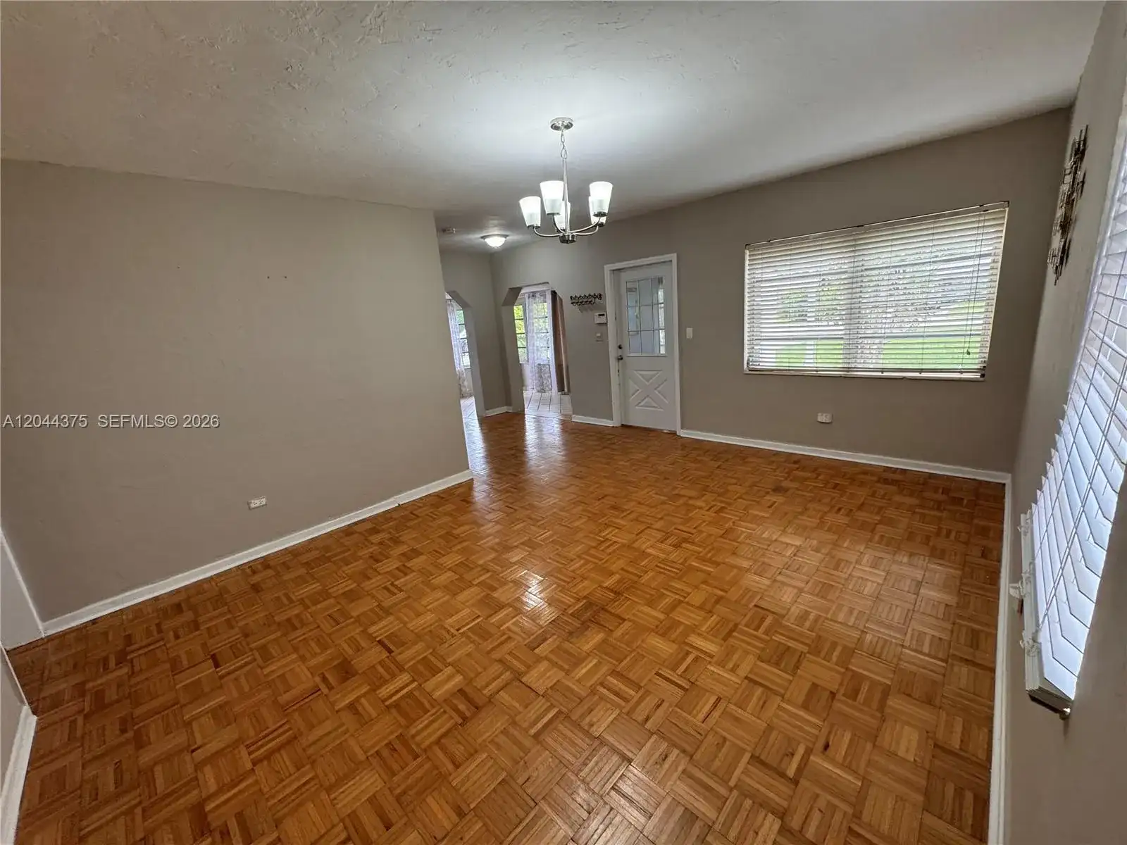 2082 NE 180th St # 2082, North Miami Beach FL 33162 photo 4
