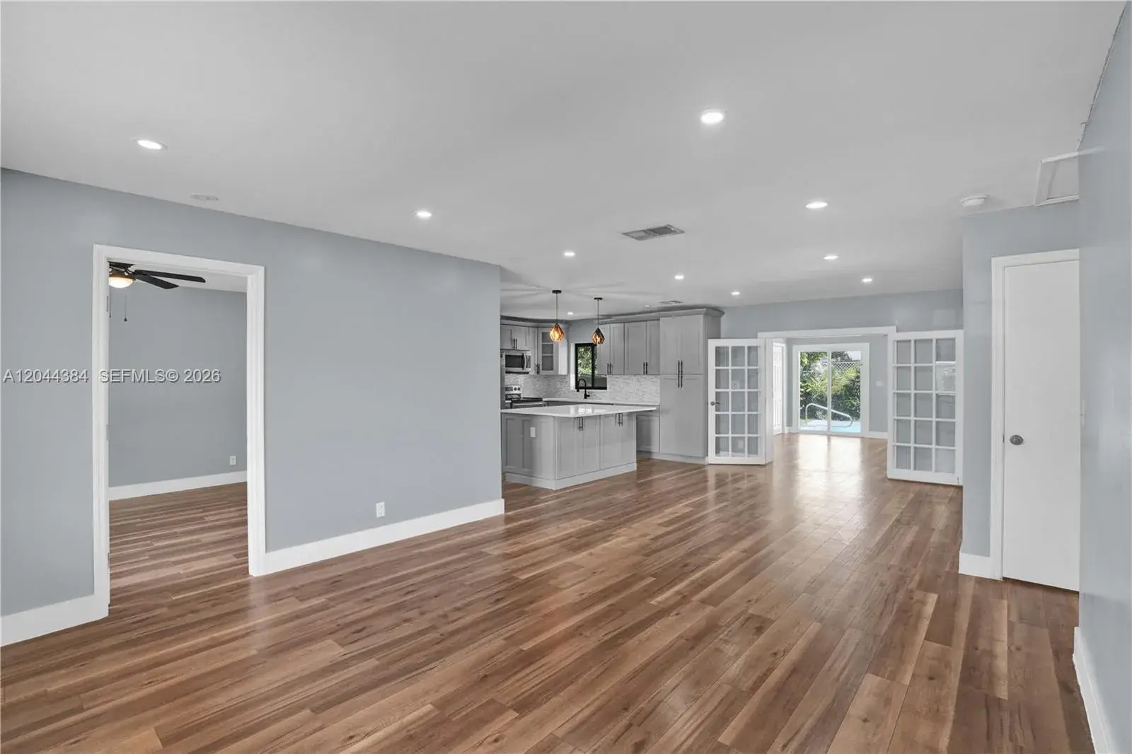 611 SW 76th Ter, North Lauderdale FL 33068