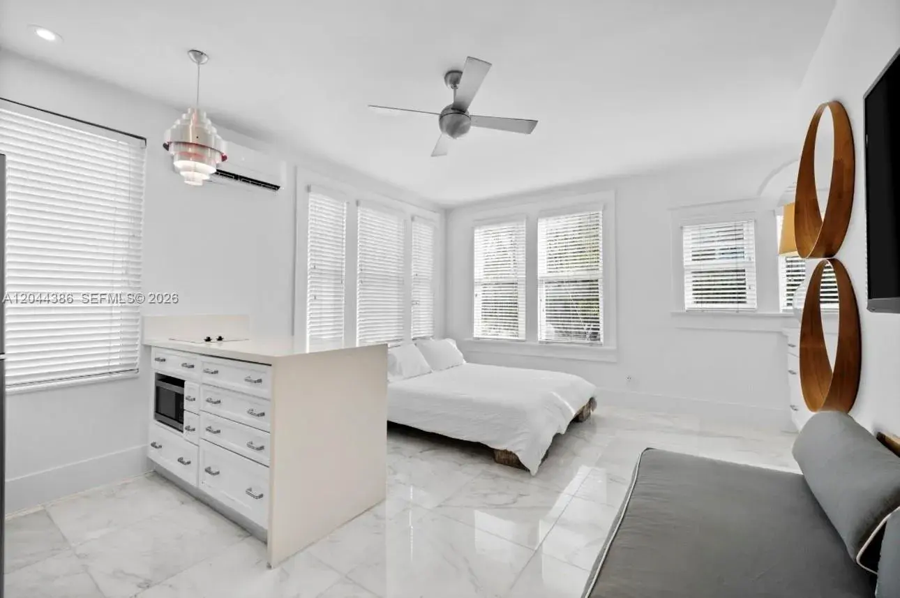 739 2nd St # 6, Miami Beach FL 33139