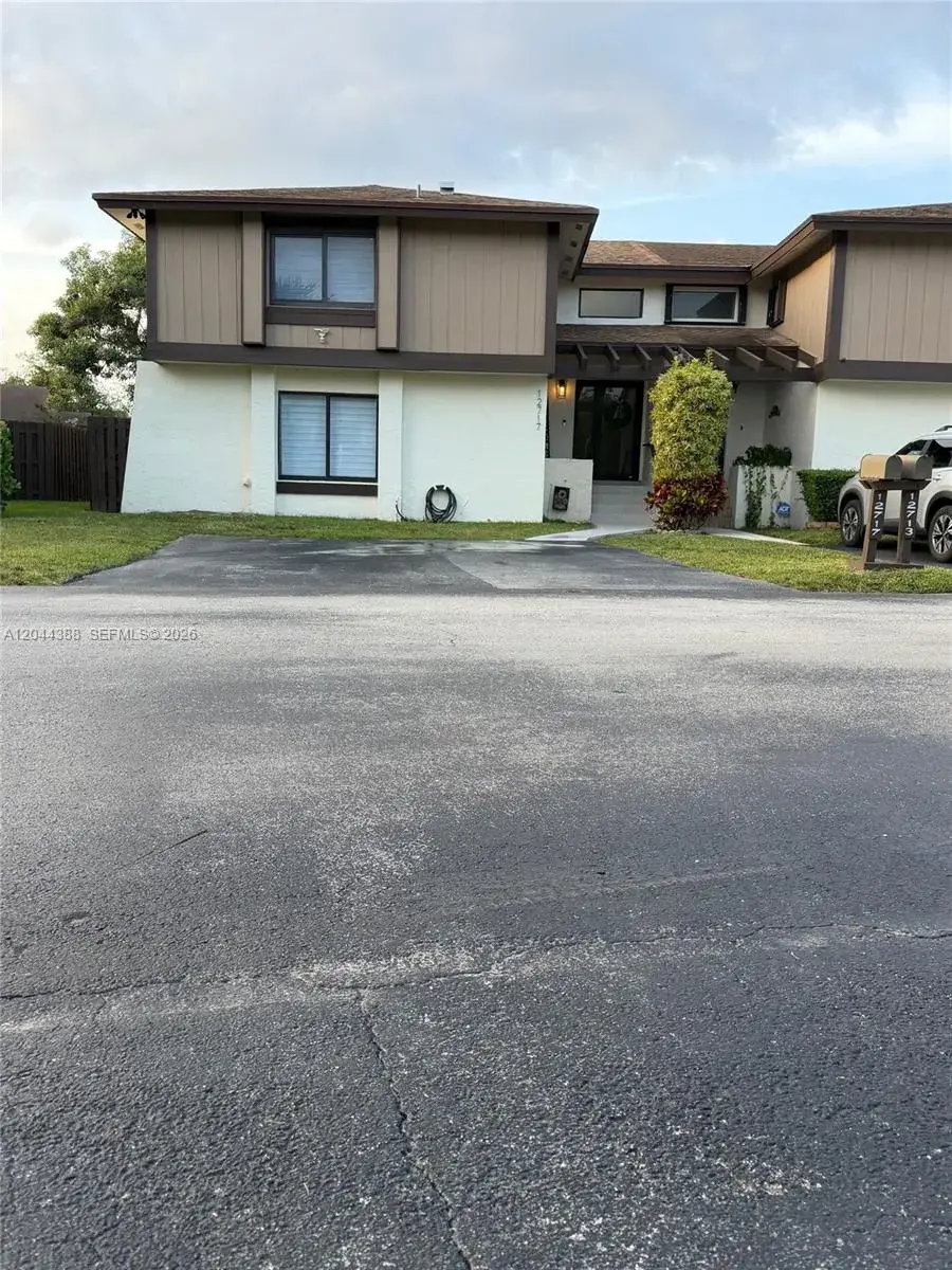 12717 SW 66th Ter, Miami FL 33183