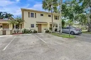 3021 NW 68th St # 11G, Fort Lauderdale FL 33309