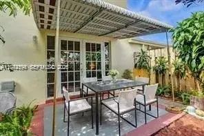 3021 NW 68th St # 11G, Fort Lauderdale FL 33309