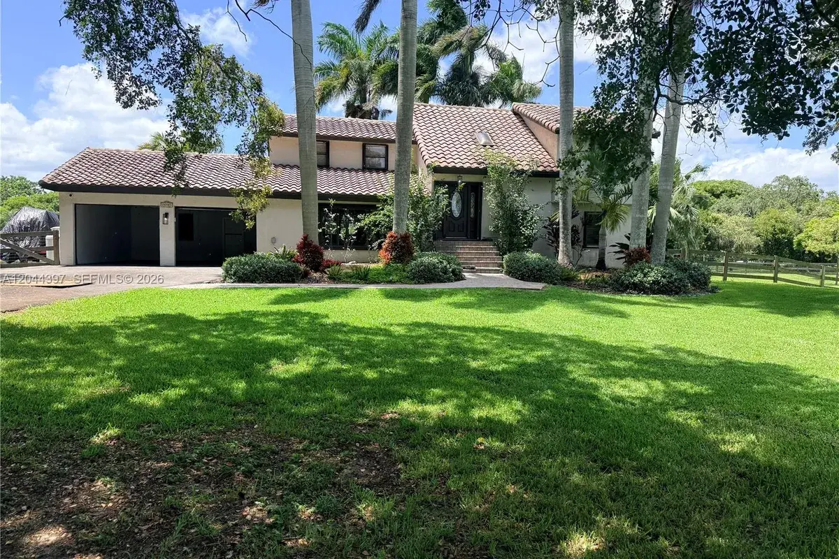 20501 SW 50th Pl, Southwest Ranches FL 33332