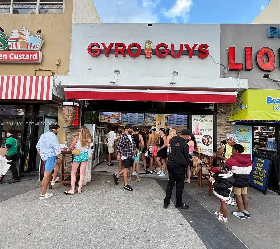 3013 E Las Olas Blvd, Fort Lauderdale FL 33316