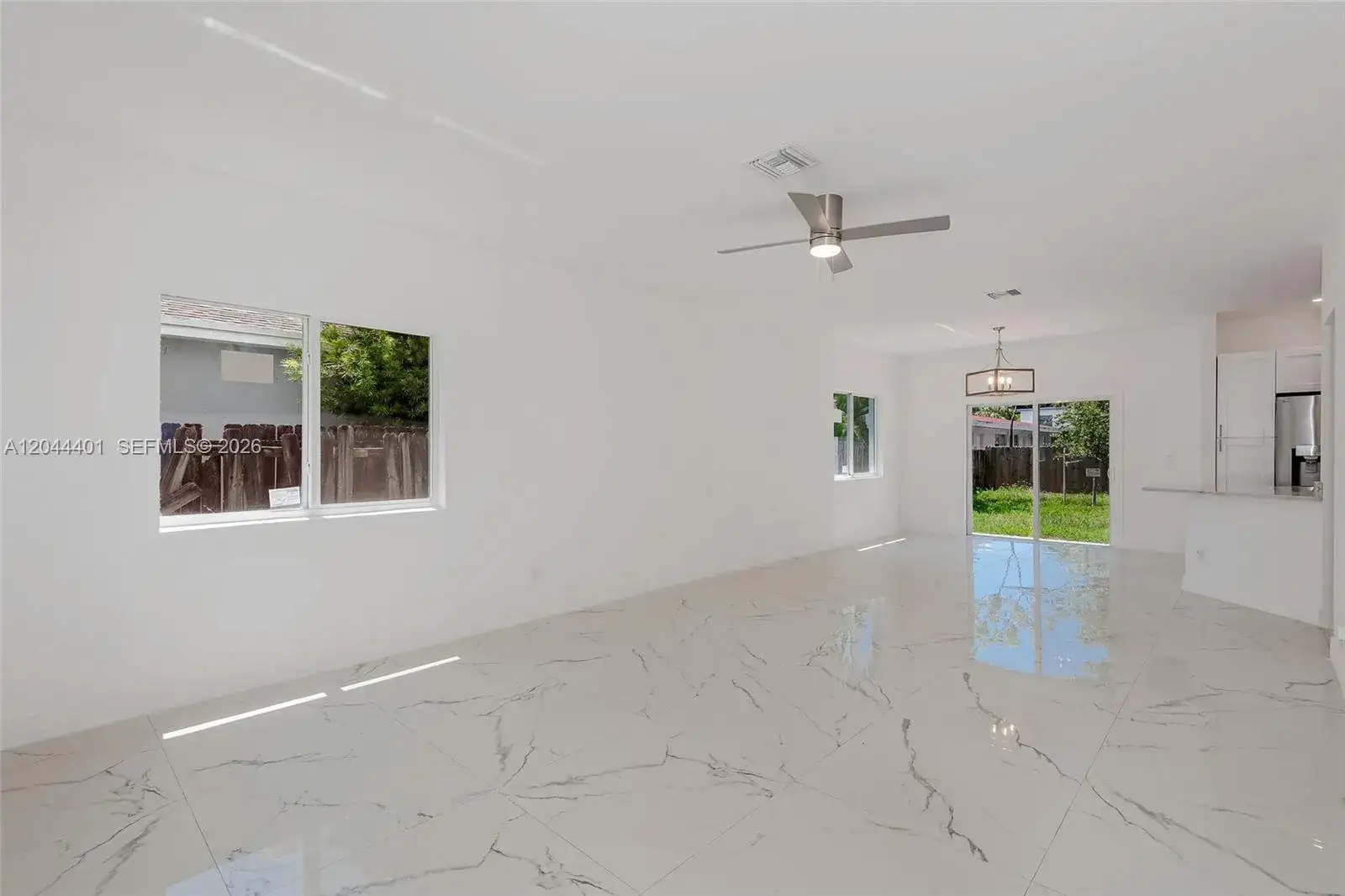 731 SW 6th St, Dania Beach FL 33004 photo 3