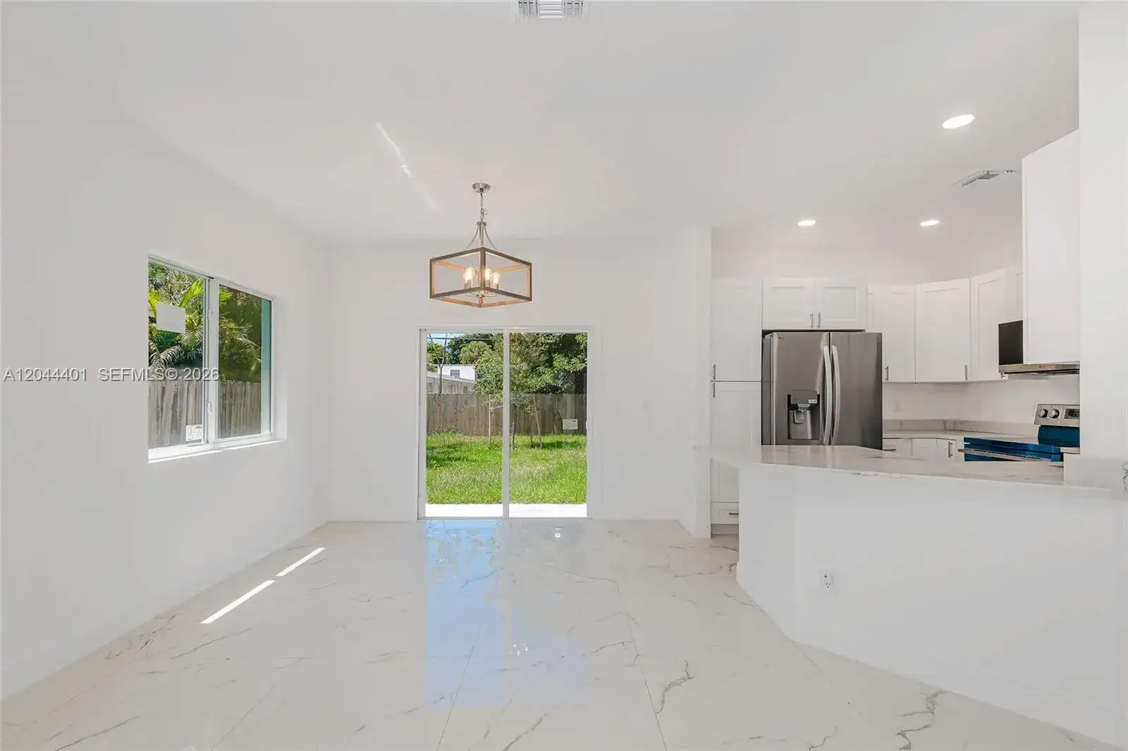 731 SW 6th St, Dania Beach FL 33004 photo 5