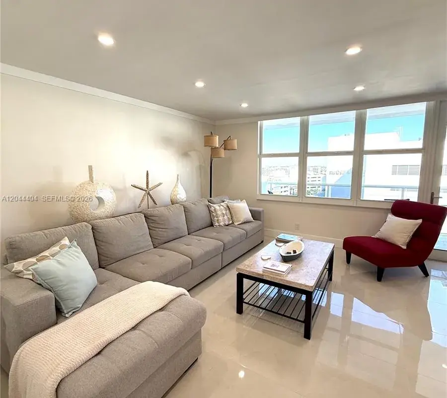 3725 S Ocean Dr # 1225, Hollywood FL 33019