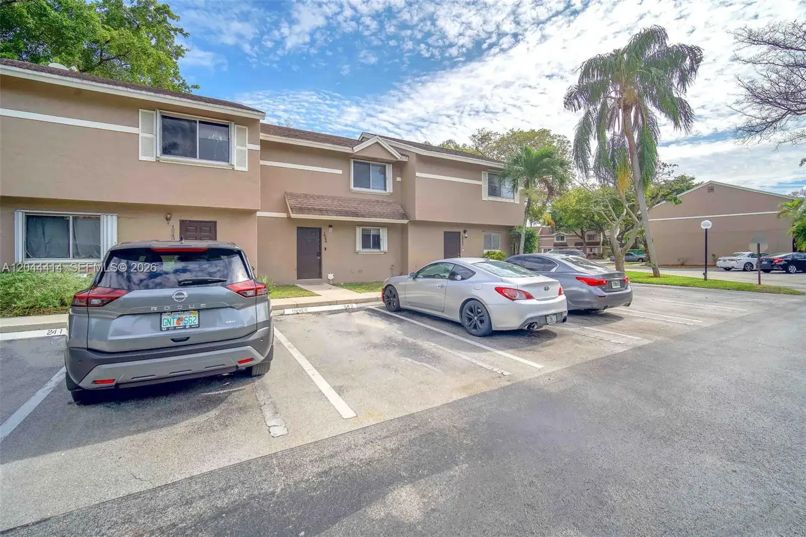 1245 SUSSEX DR, North Lauderdale FL 33068 photo 4
