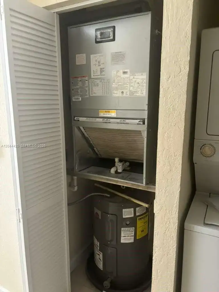 1663 SE 27th Dr # 207, Homestead FL 33035 photo 3