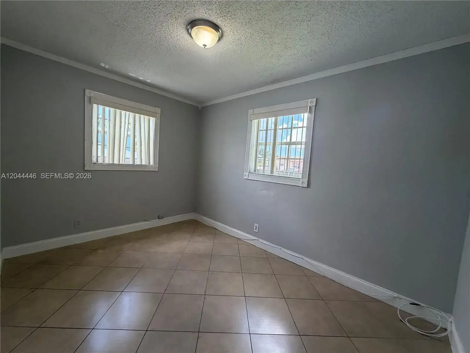 7395 Garfield St, Hollywood FL 33024 photo 3