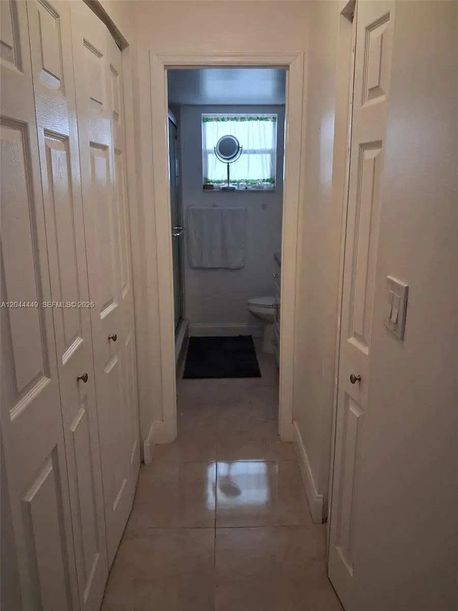 410 SE 2nd St # 307, Hallandale Beach FL 33009