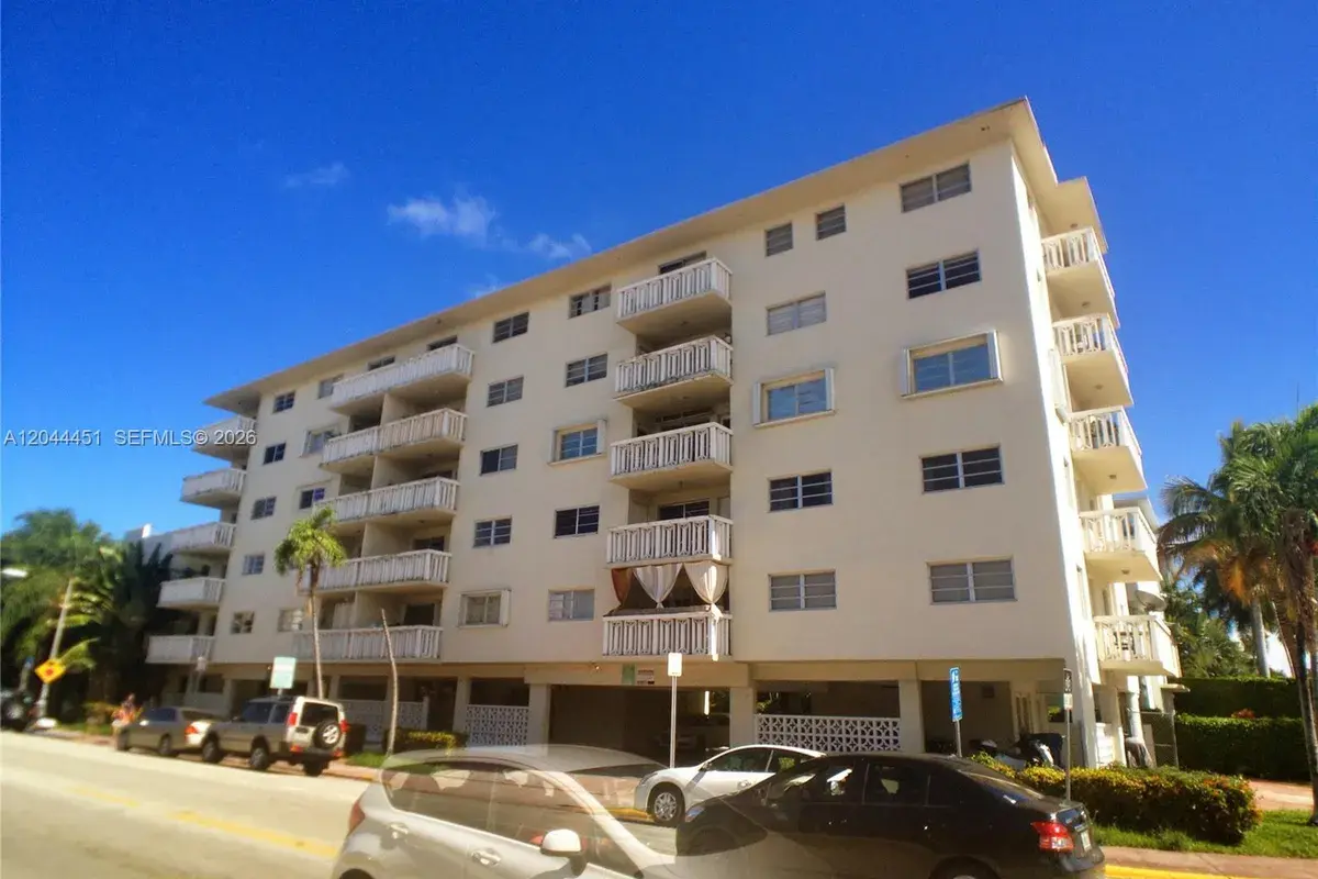 1575 Euclid Ave # 305, Miami Beach FL 33139