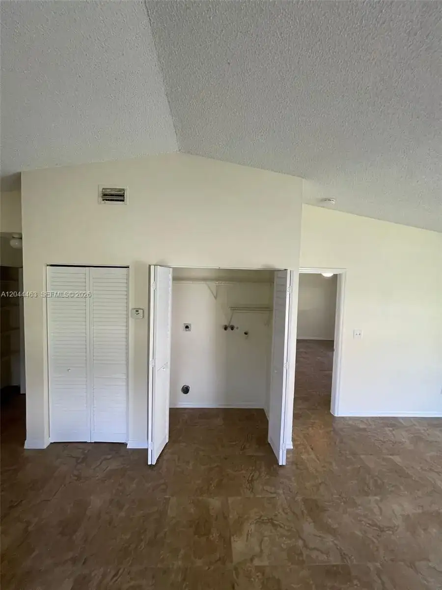 6031 SW 36th Ct REAR, Davie FL 33314 photo 3