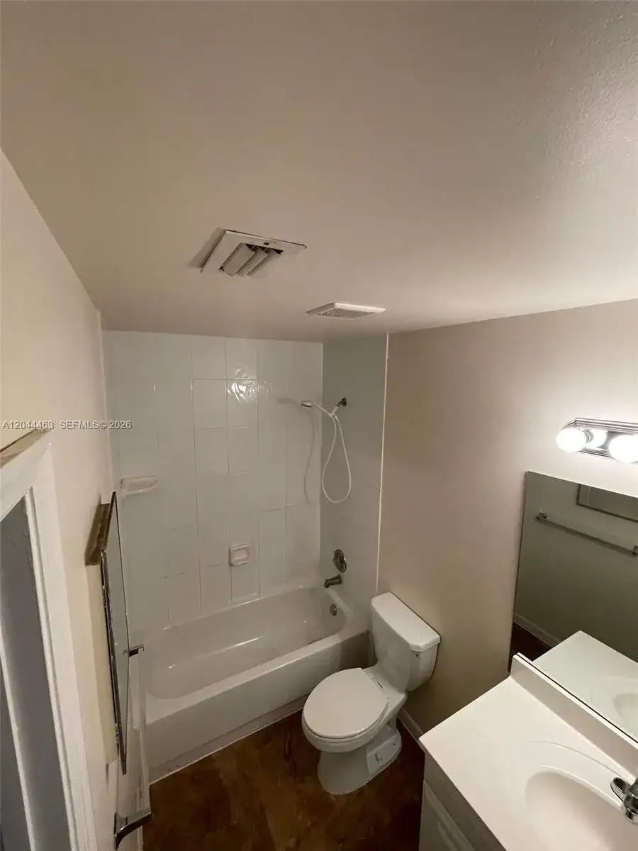 6031 SW 36th Ct REAR, Davie FL 33314 photo 4