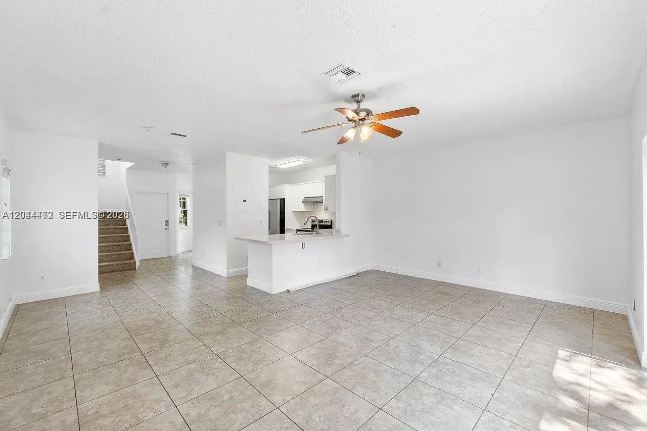16035 Emerald Cove Rd, Weston FL 33331