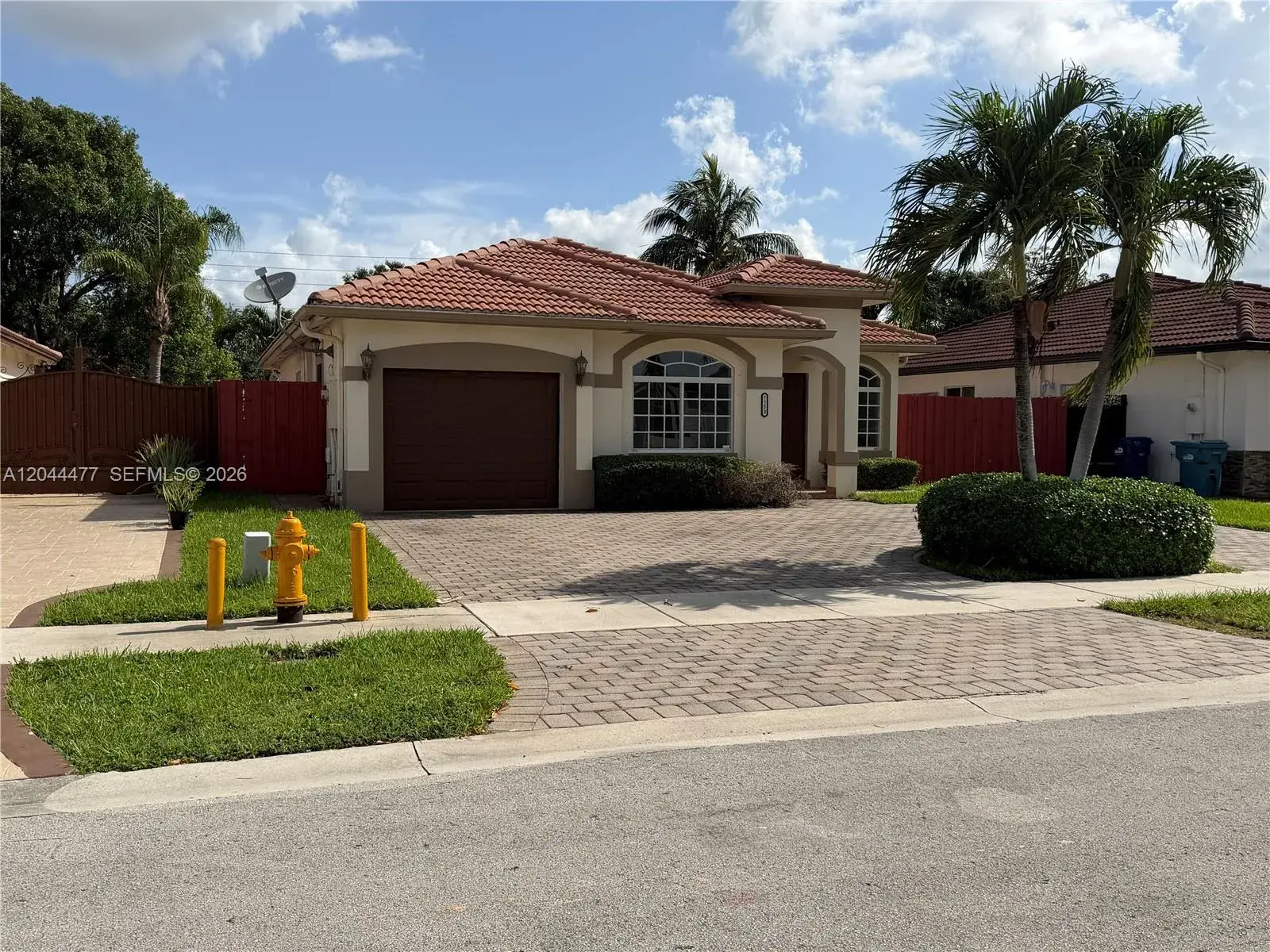 7753 NW 201st Ter, Hialeah FL 33015