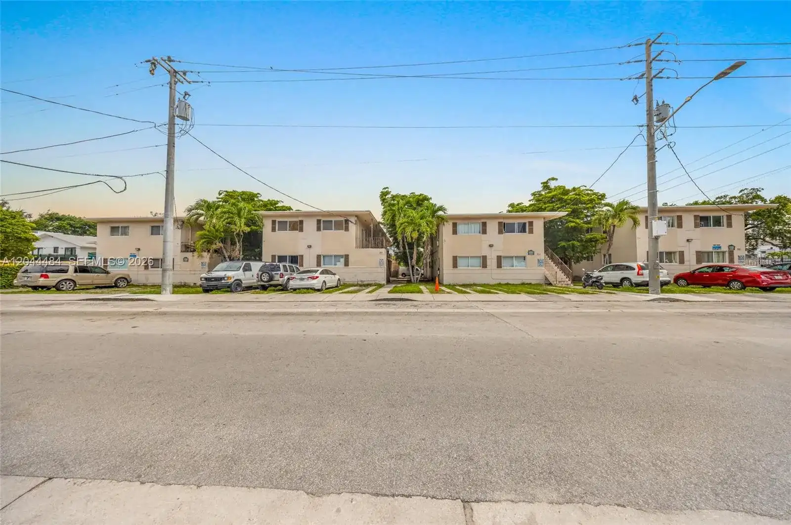 731 SW 5th St, Miami FL 33130